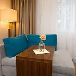Отель Akzent Restaurant Altdorfer Hof 4*