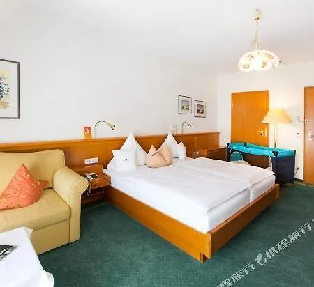 Akzent Restaurant Altdorfer Hof