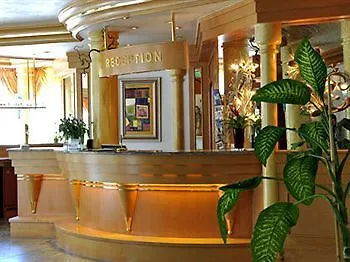 Akzent Restaurant Altdorfer Hof 4*
