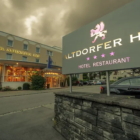 Akzent Restaurant Altdorfer Hof 호텔