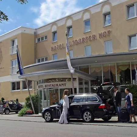 Hotel Akzent Restaurant Altdorfer Hof 4*