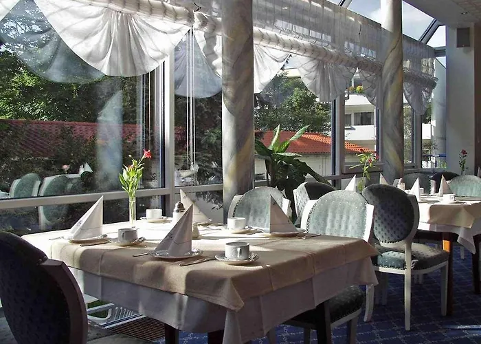 Akzent Restaurant Altdorfer Hof Hotell