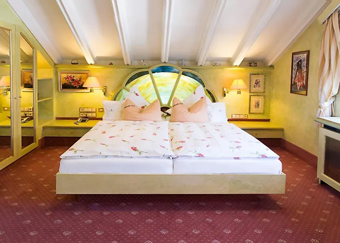 Hotell Akzent Restaurant Altdorfer Hof 4*