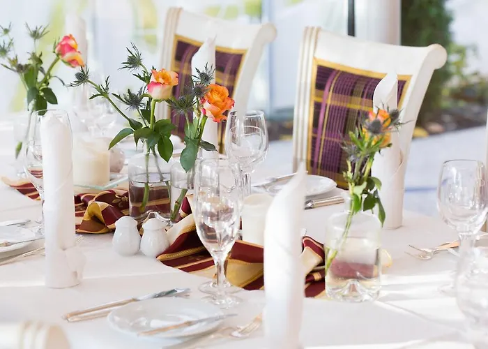 ホテル Akzent Restaurant Altdorfer Hof ヴァインガルテン