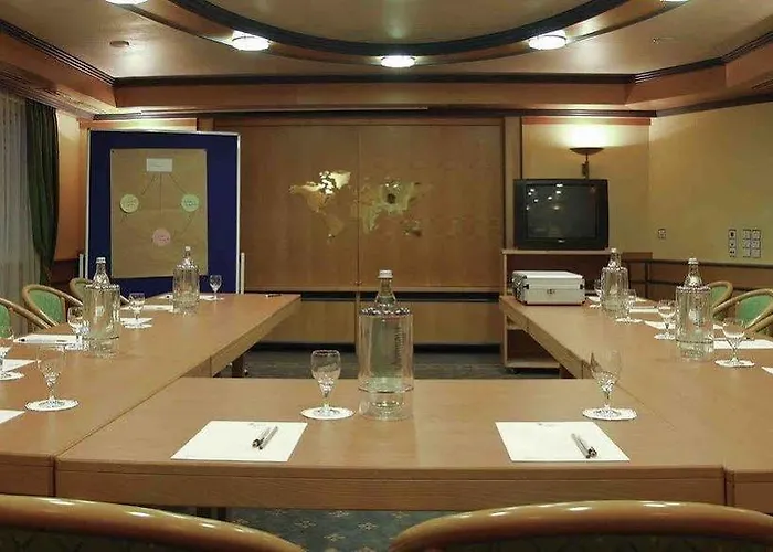 ホテル Akzent Restaurant Altdorfer Hof ヴァインガルテン